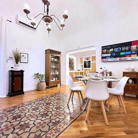 La Formica - Catania City Center Apartment ภายนอก รูปภาพ