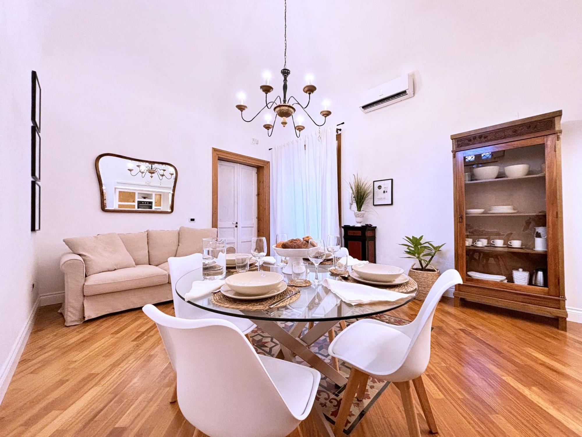 La Formica - Catania City Center Apartment ภายนอก รูปภาพ